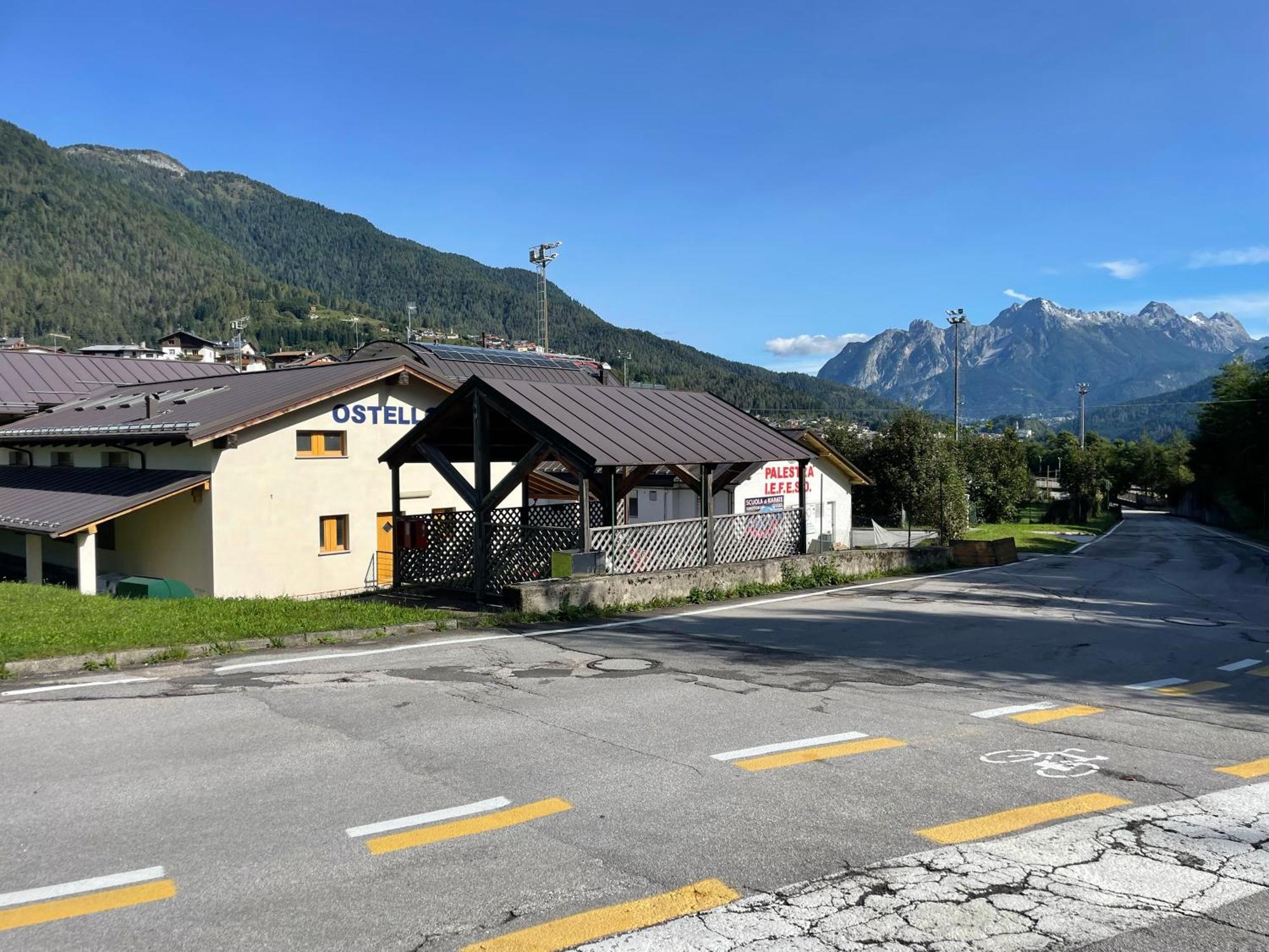 Lunga Via Delle Dolomiti Hotel Calalzo di Cadore Bagian luar foto